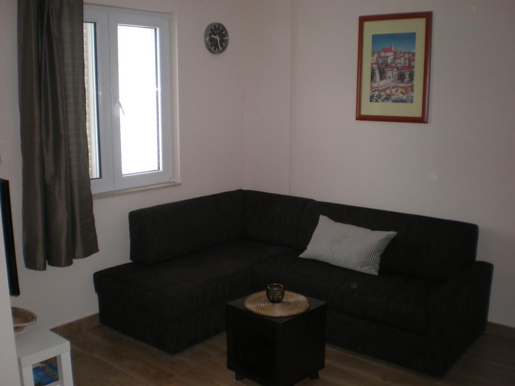 Apartment Maria Banjol 部屋 写真